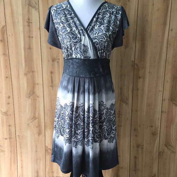 VENUS Dresses & Skirts - Venus Dress